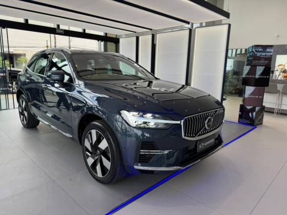 VOLVO XC60 2.0 T8 RECHARGE ULTIMATE AWD GEARTRONIC VOLVO XC60 2.0 T8 RECHARGE ULTIMATE AWD GEARTRONIC